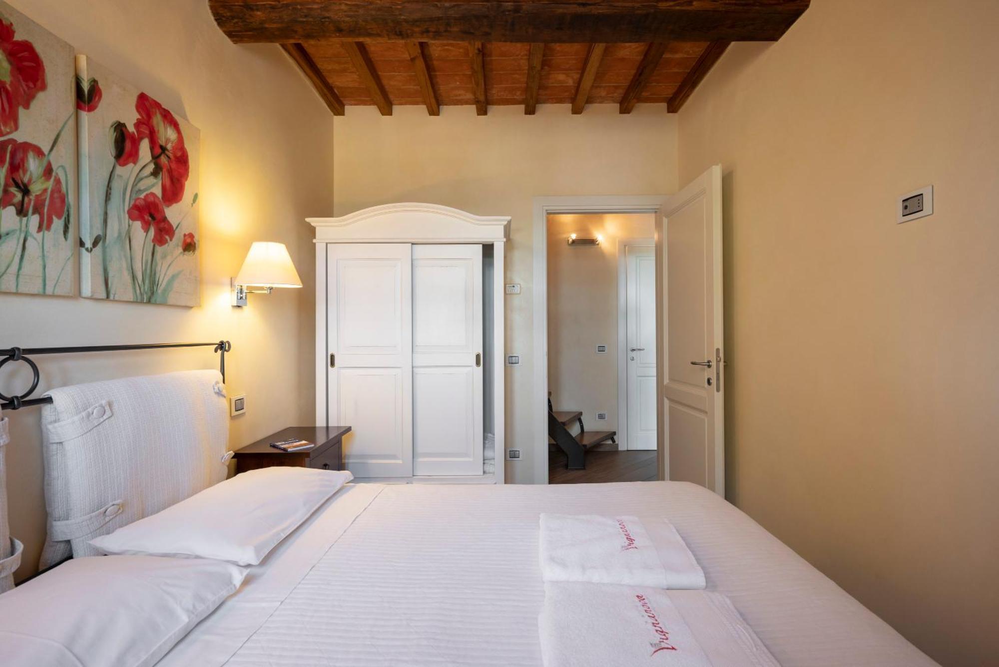 Podere Vignanova Accommodations & Spa Кастаньето-Кардуччи Экстерьер фото