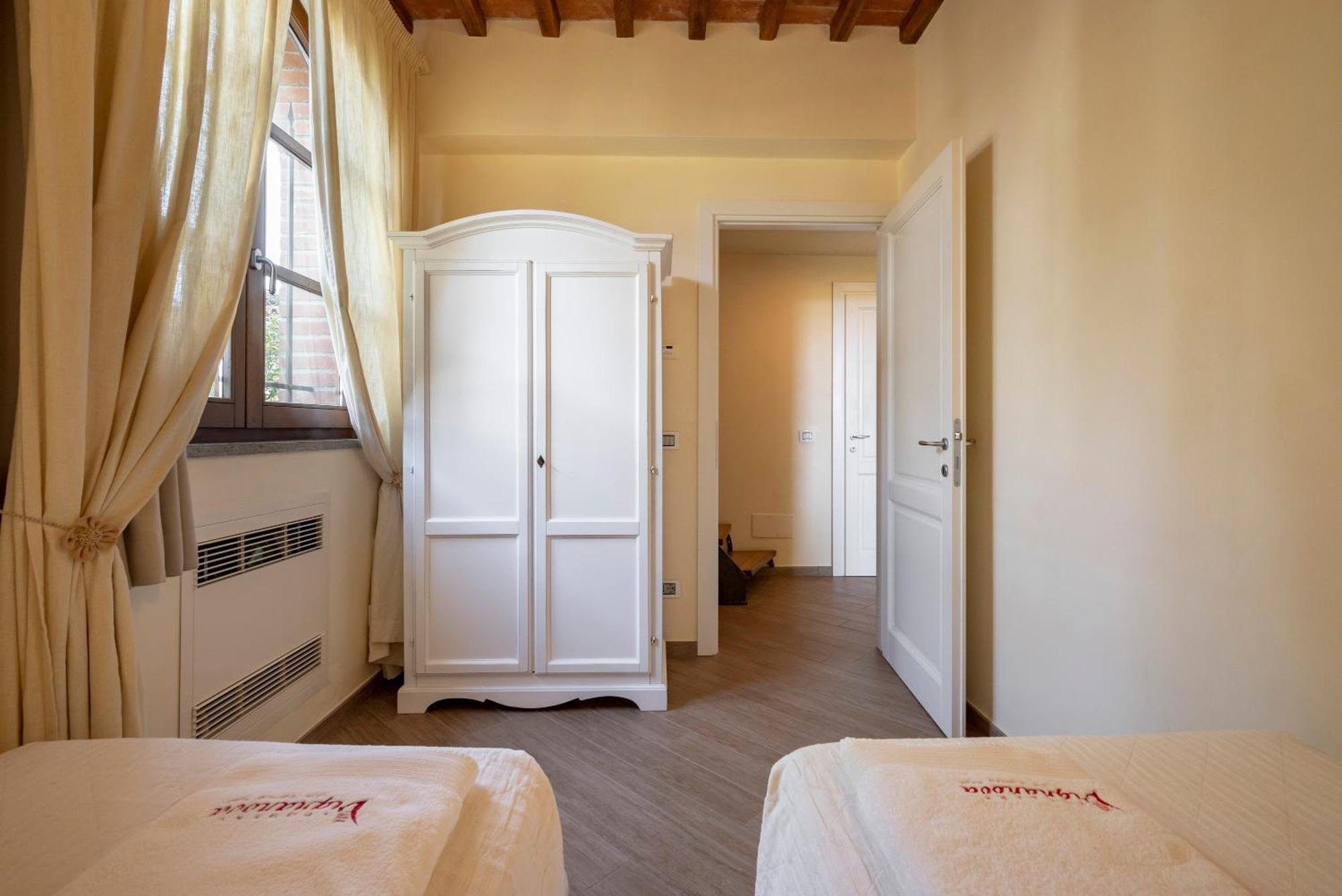 Podere Vignanova Accommodations & Spa Кастаньето-Кардуччи Экстерьер фото